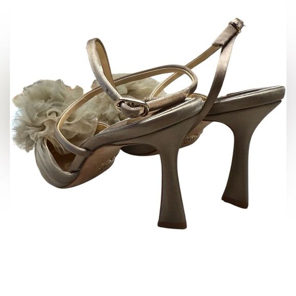 NWT BADGLEY MISCHKA tulle flower pointed toe heels size 6 - Picture 3 of 10